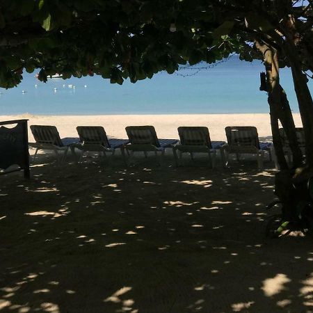 Firefly Beach Cottages Negril Exterior foto