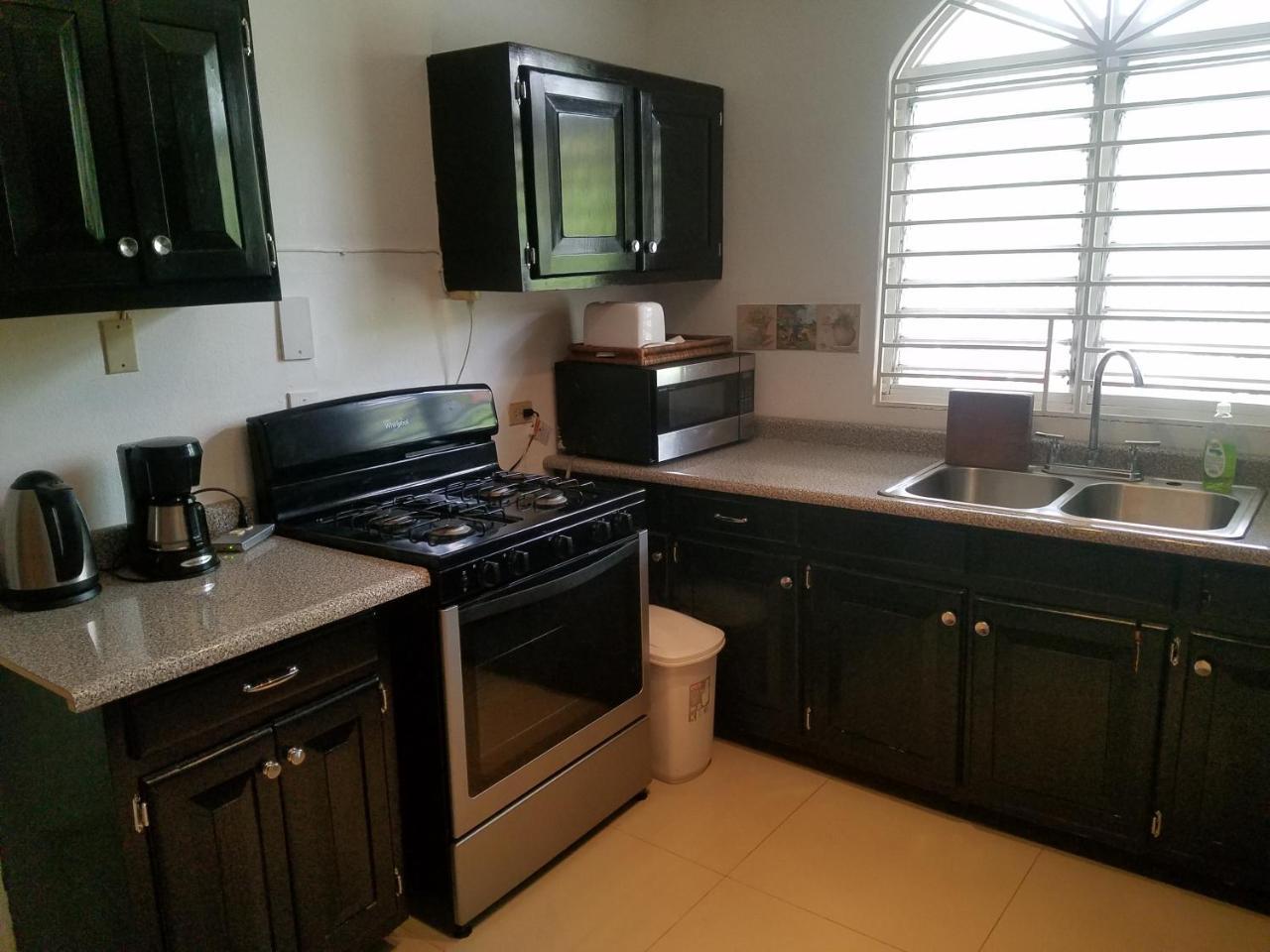 Firefly Beach Cottages Negril Exterior foto